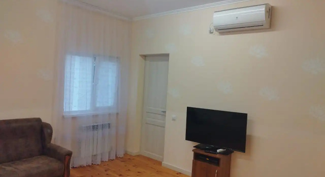 Полулюкс с балконом и с красивым видом из окна Гостевой дом Московский