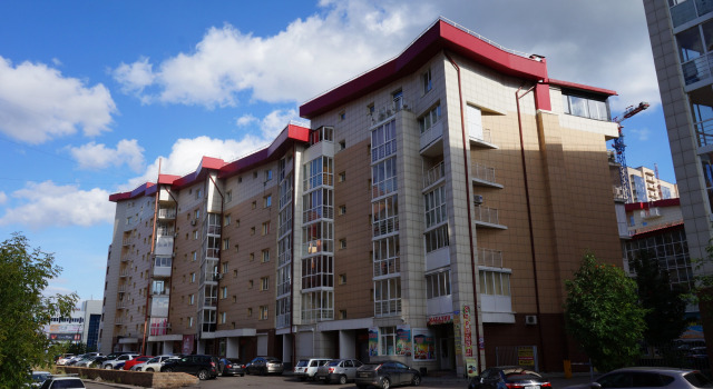 Apartment on Aviatorov 25