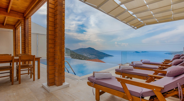 Вилла с 2 комнатами с балконом и с красивым видом из окна Villa Lucida - Kalkan Hills - Exclusive Villas with Private Pool and Majestic Sea Views