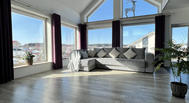 U Ozera Guest House, Prenota Affittacamere Hotel a Carelia con parcheggio, Parcheggio