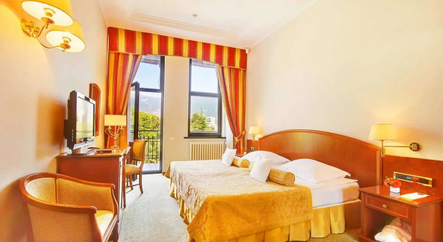 Double Suite with mountain view Oreanda Resort & Spa