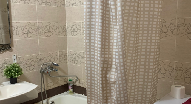 Апартаменты с балконом Апартаменты Apartanik