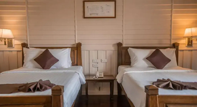 Двухместный номер Deluxe с балконом и с красивым видом из окна Отель Kalanan Riverside Resort