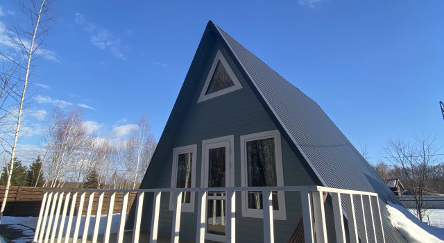 Treugolnik S Krasivym Intererom Private house, Book Feriehus Zaprudnyi Rusland