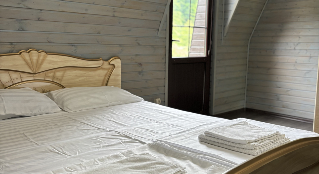 Süper çift kişilik oda DzhaNat Hotel
