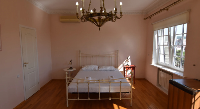 Elegria Guest House / ЭлеГрия, Забронировать Гостевой дом Геленджик Берег Геленджика