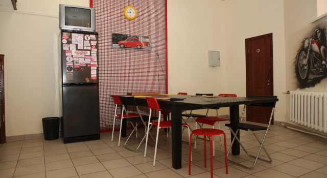 Garage Hostel, Book Hostel Hostels in Samara, Hostel