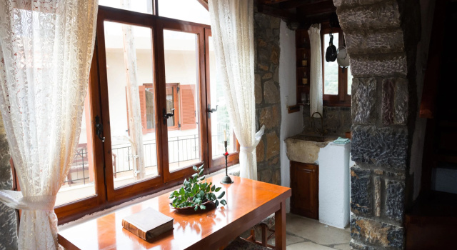 Апартаменты с 2 комнатами с балконом Гостевой Дом Traditional Homes