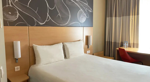 Premium- dobbelt værelse med byudsigt ibis Yerevan Center 