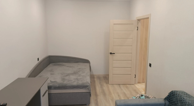 Vash Luchshiy Variant Flat, Rezerwuj Apartament Hotele w Obwód pskowski z parkingiem, Parking