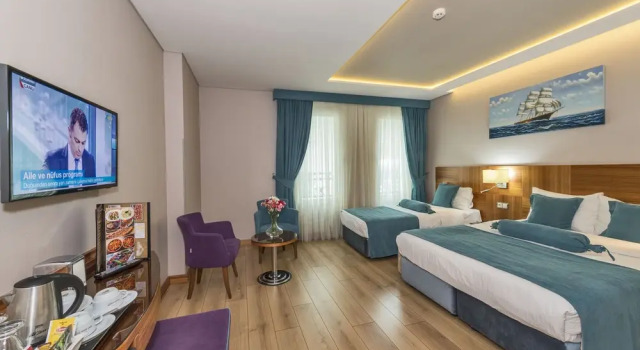 Трёхместный номер Standard с красивым видом из окна The Meretto Hotel Istanbul Old City