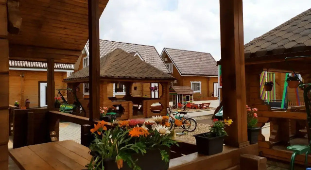Меблированные комнаты Деревенька