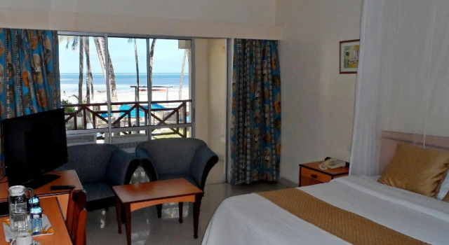 Sai Rock Beach Hotel & Spa, Забронировать Отель Бамбури Момбаса, рядом с KWS Head Office for Mombasa Marine Park