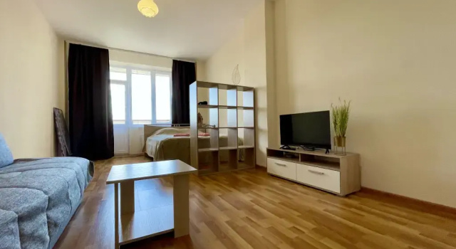 Pskov City Mikhailovskaia 1 Flat 3, Rezerwuj Apartament Hotele w Obwód pskowski z parkingiem, Parking