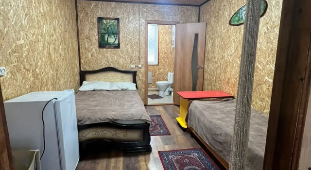 Трёхместный номер Comfort с видом на горы База отдыха Огонёк