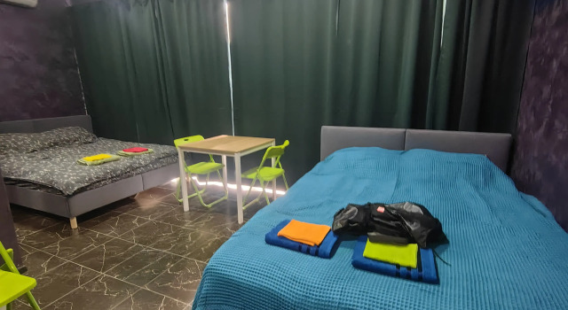 S Shikarnym Panoramnym Vidom Na Krestovuyu Ulitsu Apartments, Prenota Appartamento Hotel a Anello d'Oro con parcheggio, Parcheggio