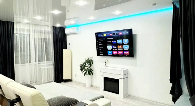 Uyutnaya Studiya Ryadom S Volgoy Flat, Prenota Appartamento Hotel a Samara con parcheggio, Parcheggio