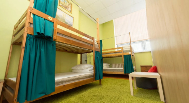 Postel ve společném pokoji pro ženy 7 Days Hostel