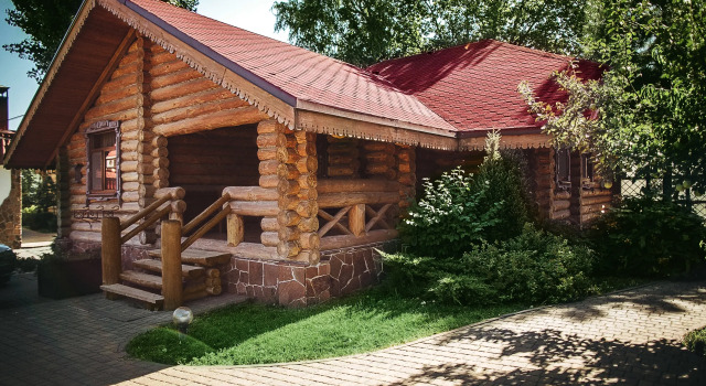 Люкс - сруб с 2 спальнями с балконом и с красивым видом из окна Мини-Отель Тет-а-Тет