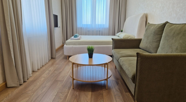 Апартаменты Standard Квартира Виталий HouseRent Трёхкомнатная по ул. Рината Галеева, 31