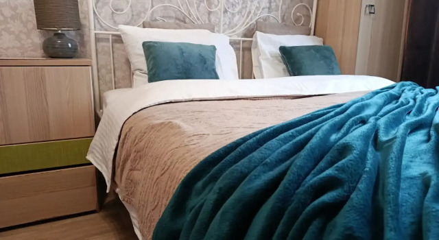Kvartira Alexhome Rp Sverdlovskiy Stroiteley 9 Apartments, Buchen Sie Ferienwohnung Hotels in Oblast Moskau mit Parkplatz, Parkplätze