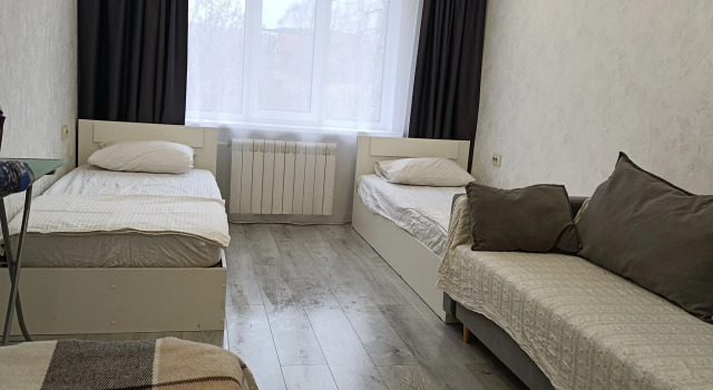 Dvukhkomnatnaya Na Chelyuskitsev Flat, Prenota Appartamento  