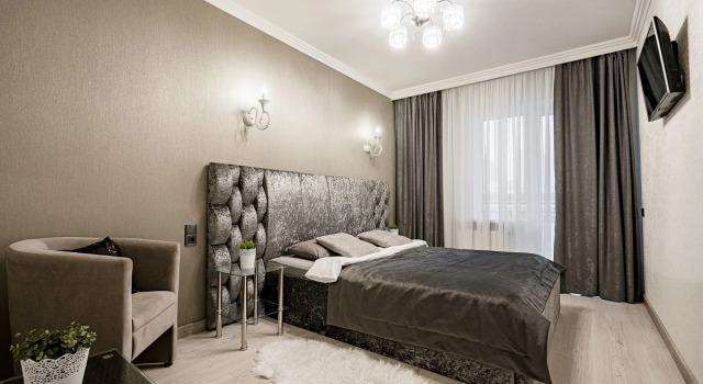 Apartamenty Mgapartment 3 Spalni S Kaminom I Dzhakuzi, Buchen Sie Ferienwohnung Minsk Minskaja Woblasz