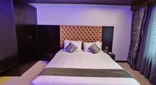 Номер Deluxe Momo Inn