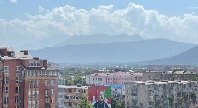 Квартира Уютная Квартира с Видом на горы в самом центре Владикавказа.