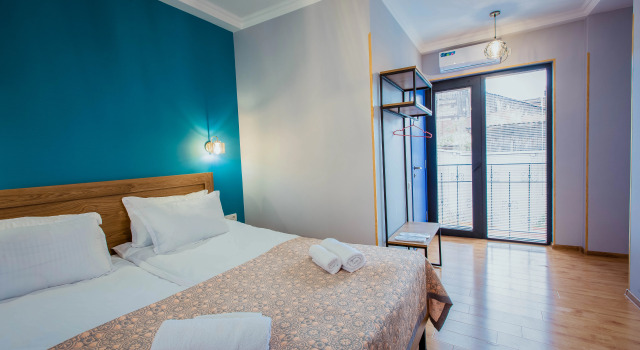 Двухместный номер Standard с красивым видом из окна Отель Central Gate Tbilisi Boutique Hotel