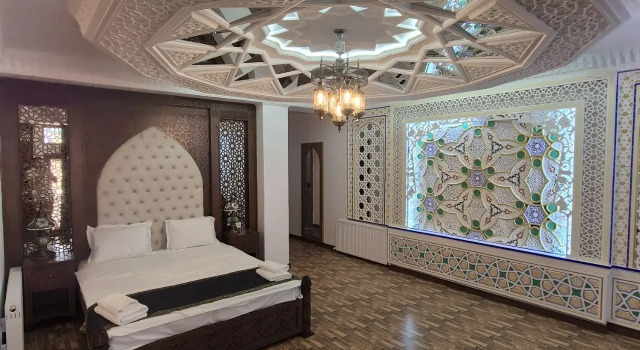 Люкс Бутик-отель Mehrob Hotel