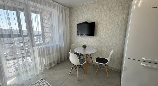 Dizaynerskaya Ryadom S Tsentrom Flat, Prenota Appartamento Hotel a Udmurtia con parcheggio, Parcheggio