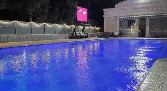 Hotel Caravan Tashkent, Buchen Sie Hotel Taschkent Tashkent
