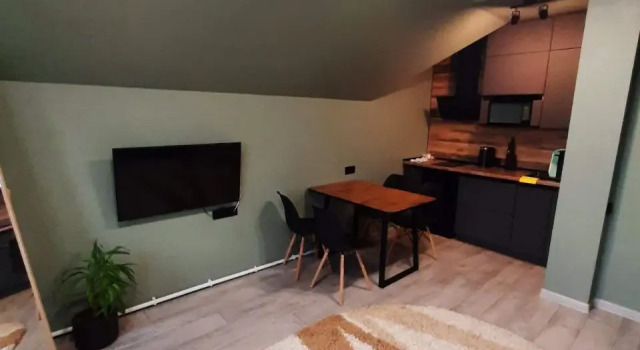 Студия Мебелировванные комнаты Townhouse Klenovy