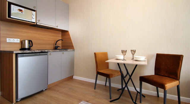 Lamiya Studio Apartment, Buchen Sie Ferienwohnung Almaty Kasachstan, in der Nähe von Zentralstadion Almaty