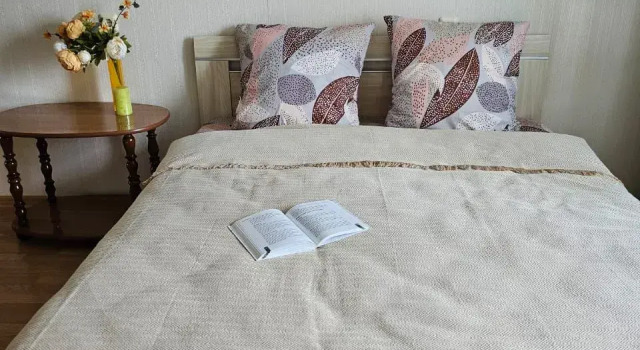 S Vidom Na Reku Flat, Prenota Appartamento Leninsky district 