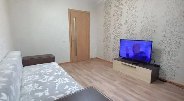 Na Sakhalinskoy ulitse 108 Flat, Boek Appartement Hotels in Oblast Sachalin met parkeren, Parkeren