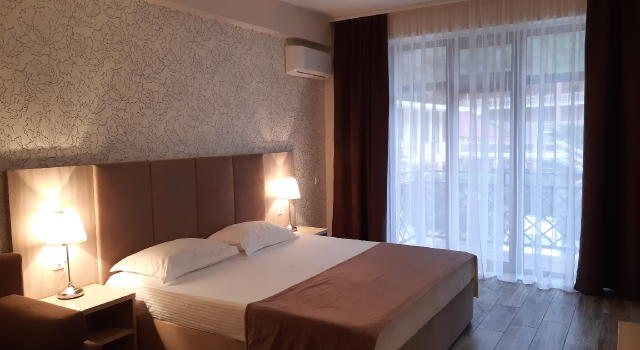 Двухместный полулюкс с балконом и с видом на горы Отель Rit_hotel