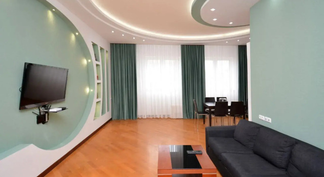 3-Komn. V Novostroyke, Ulitsa Arama, Di6413 Flat, Prenota Appartamento Erevan Armenia