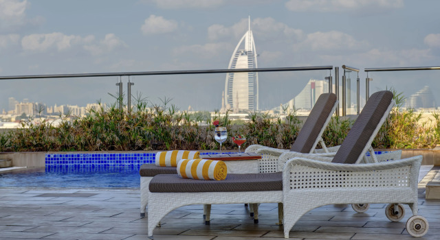 Metropolitan Hotel Dubai, Забронировать Отель Дубай Эмират Дубай, рядом с Эквити