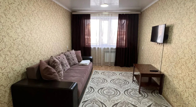 Karbisheva 3 Ekonom Dvushka Flat, Buchen Sie Ferienwohnung Qaraghandy Karaghandy