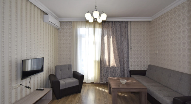 Apartamenty V Yerevane 1, Book Apartment Hotels in Shengavit with Parking, Parking