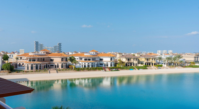 Ночлег и завтрак (B&B) Stunning Views in Heart of Dubai Palm Jumeirah