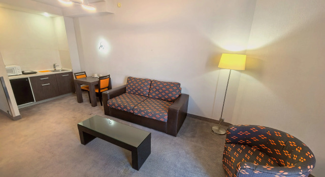Dvukhkomnatnye S Balkonom # 421 Apartments, Prenota Appartamento Astrachan' Astrakhan Region