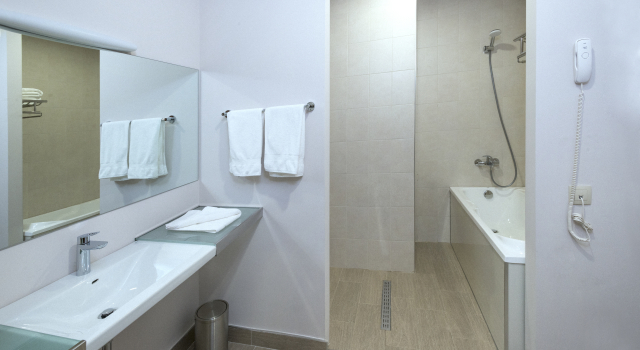 Двухместный номер Superior Ani Grand Hotel Yerevan