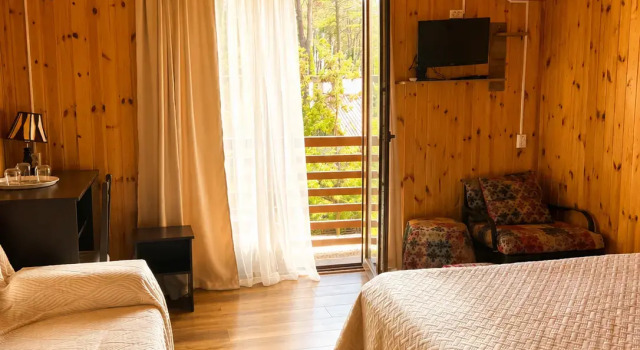 Двухместный номер Deluxe с балконом и с красивым видом из окна Курортный отель Keriya Hotel