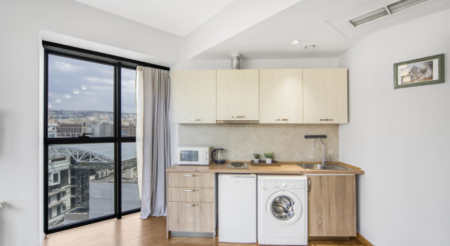 Апартаменты с 2 комнатами с видом на город Жилое помещение Apartment just near Republic square