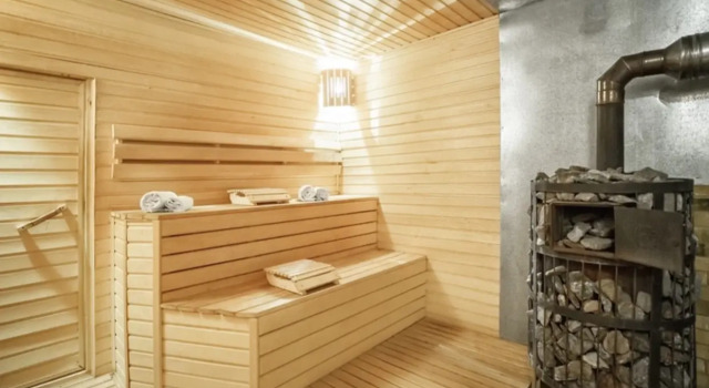 Hotel Eco-hotel Sosnovyy Bor, Prenota Hotel  