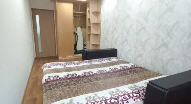 Na Sakhalinskoy ulitse 108 Flat, Boek Appartement Hotels in Oblast Sachalin met parkeren, Parkeren
