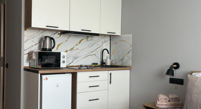 Квартира Myhome Yourhome студия на Энергетиков 2к2, Забронировать Апартаменты/квартира Отели Санкт-Петербурга с парковкой, рядом с Ладожский вокзал, Парковка